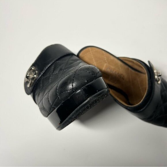 Chanel Black Clog Quilted Mule Leather Turn Lock Size 37.5 - Picture 9 of 14